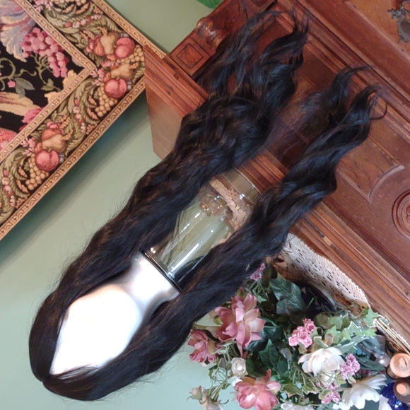 Anogol Long Black Wig NIP - Picture 4 of 5